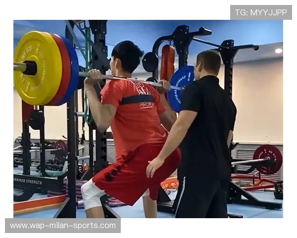 NBA球员力量训练与投篮连贯性课：提升运动表现的关键